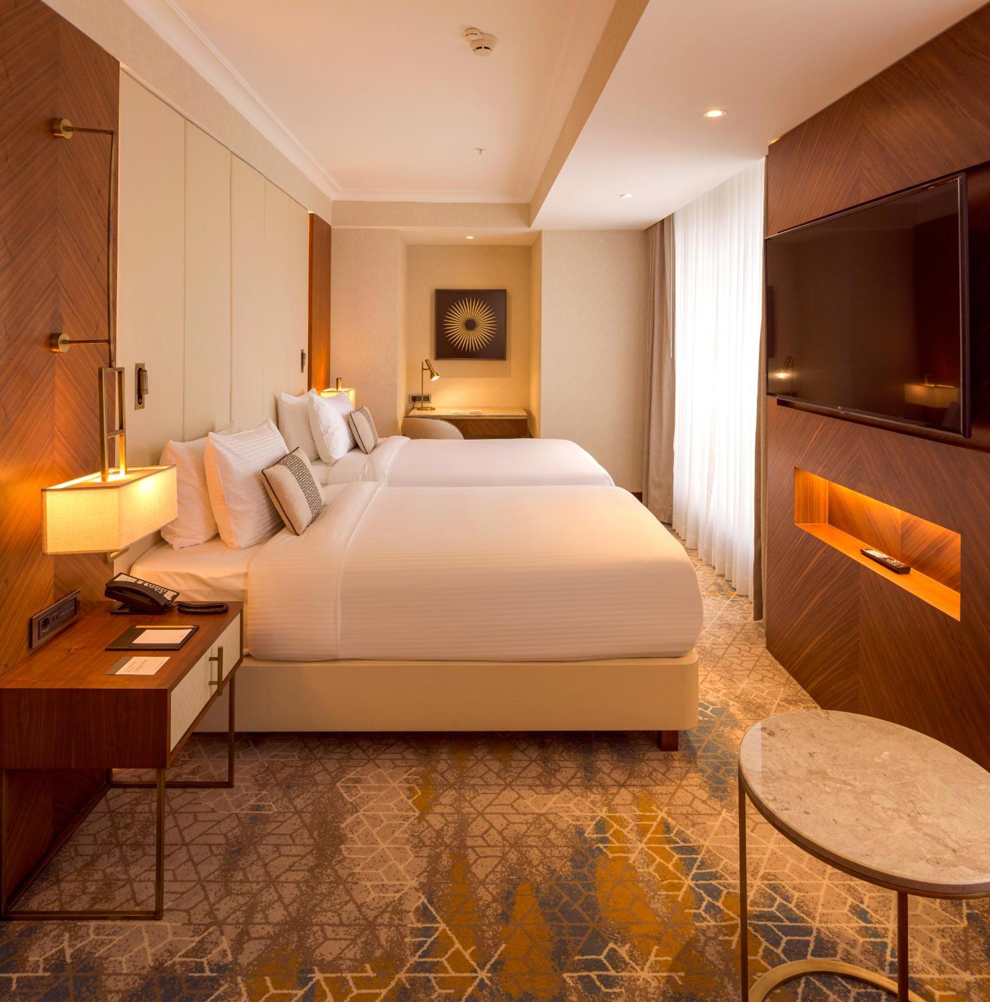 Sheraton Bishkek Exterior photo
